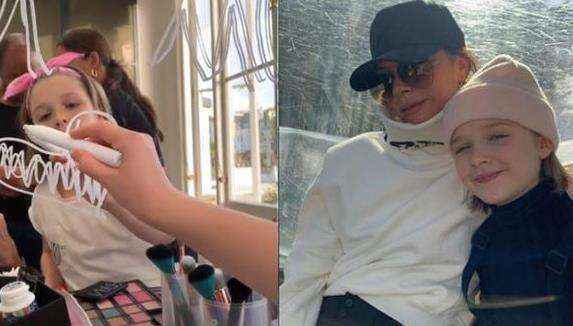 贝嫂分享小七画镜子照萌翻网友 苹果脸甜笑可人