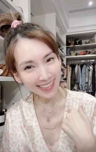 林志颖娇妻陈若仪罕见素颜出镜 皮肤水嫩甜笑似少女