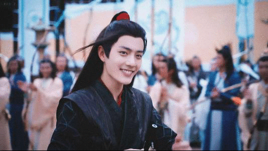 肖战力压韩日明星，以绝对优势，成为亚太区最帅面孔！