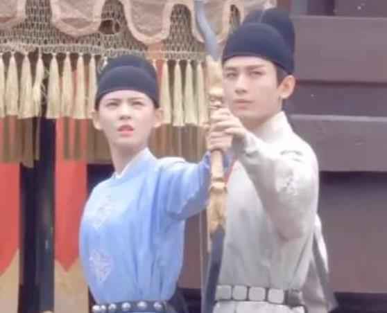 “冰橙汁”夫妇已解绑，成毅又获新官配，粉丝吐槽没有CP感