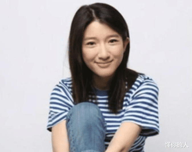 非诚勿扰“猫脸”女嘉宾无人敢牵手，卸下妆容后，观众沸腾了！