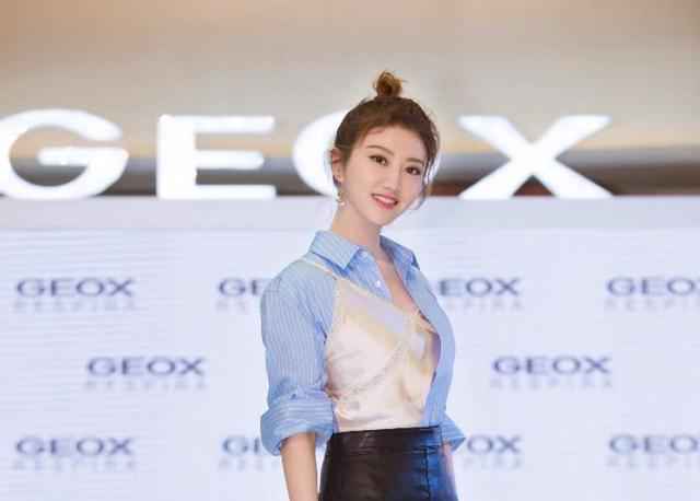 神似范冰冰却比景甜还难捧，任劳任怨换来好角色，剧一停她也停