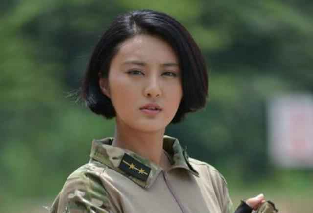 神似范冰冰却比景甜还难捧，任劳任怨换来好角色，剧一停她也停