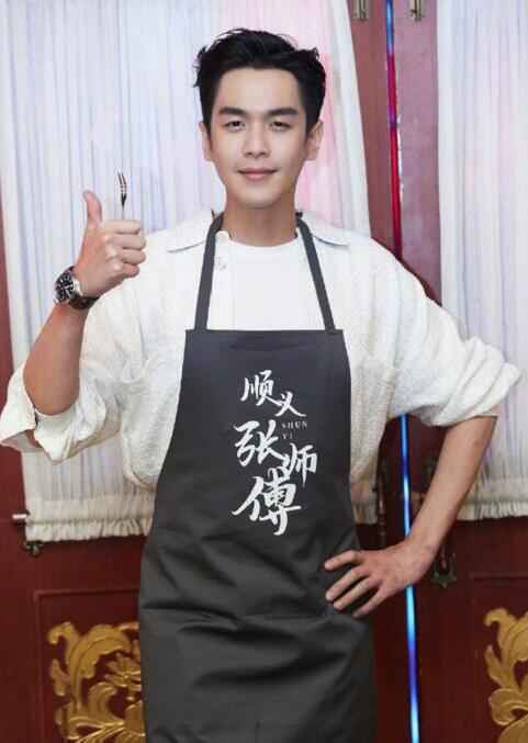 张若昀被反锁阳台一嗓子喊到前台