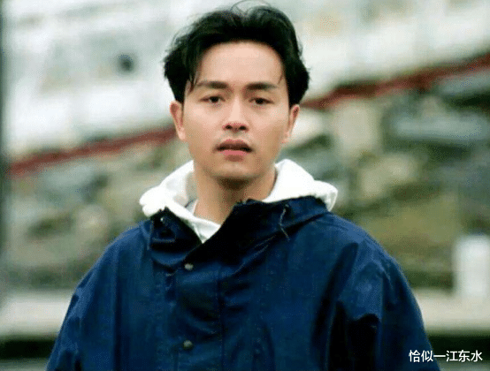 乐坛封神的几位巨星，每一位你都一定认识，最后一位真的可惜了