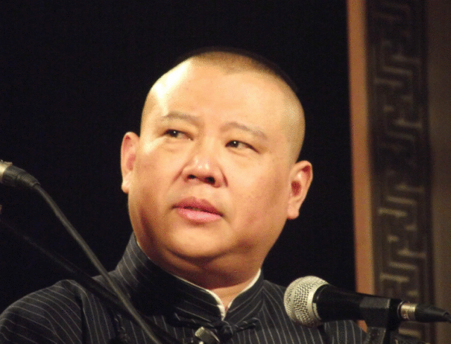 《德云斗笑社2》官宣，遭郭德纲徒弟集体抗议：取消淘汰制