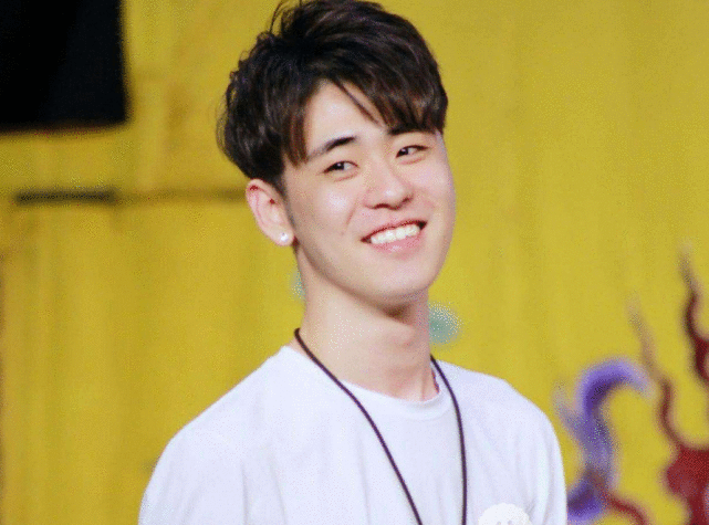 《德云斗笑社2》官宣，遭郭德纲徒弟集体抗议：取消淘汰制