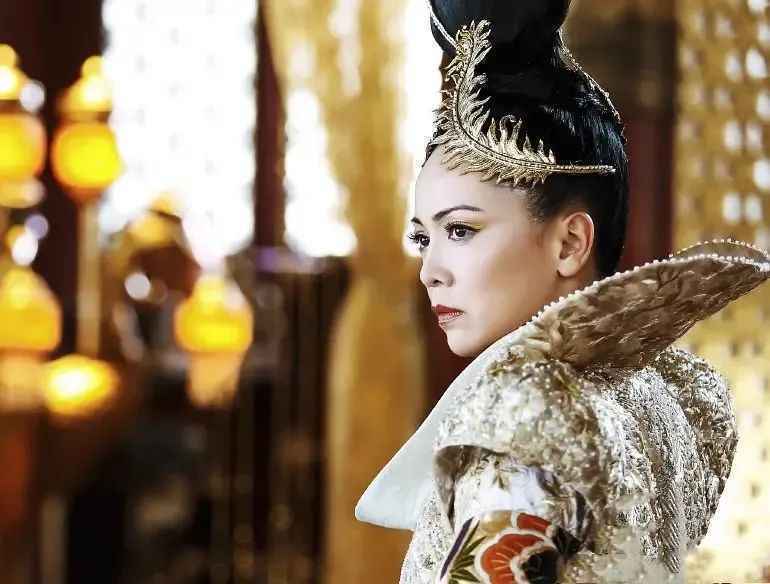 捡漏出演《金枝欲孽》大火，情路坎坷，最霸气的妃子却孑然一人