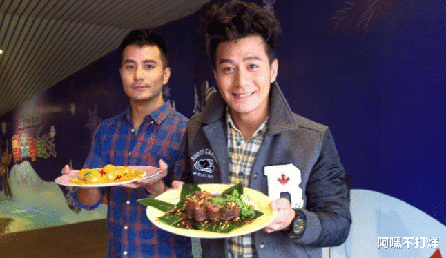 “同父同母同张脸”的5对明星，最后一对几乎没人知道是双胞胎