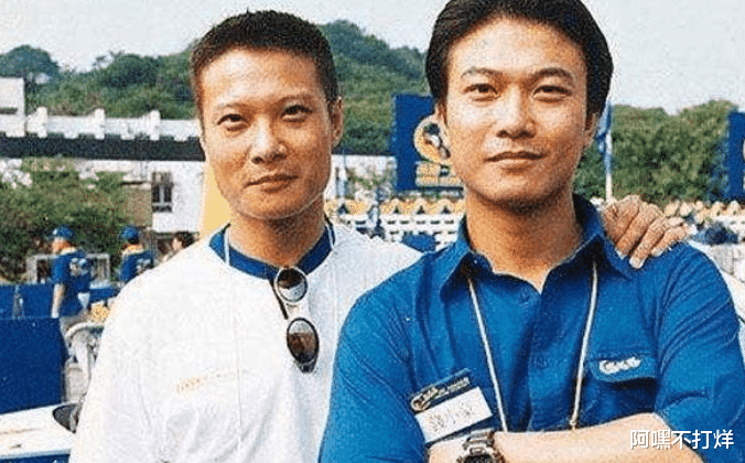 “同父同母同张脸”的5对明星，最后一对几乎没人知道是双胞胎