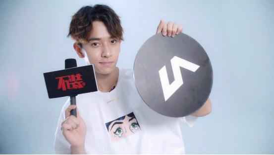 陈若轩携新剧《九州缥缈录》做客明星真人秀《不装》，现场频爆料