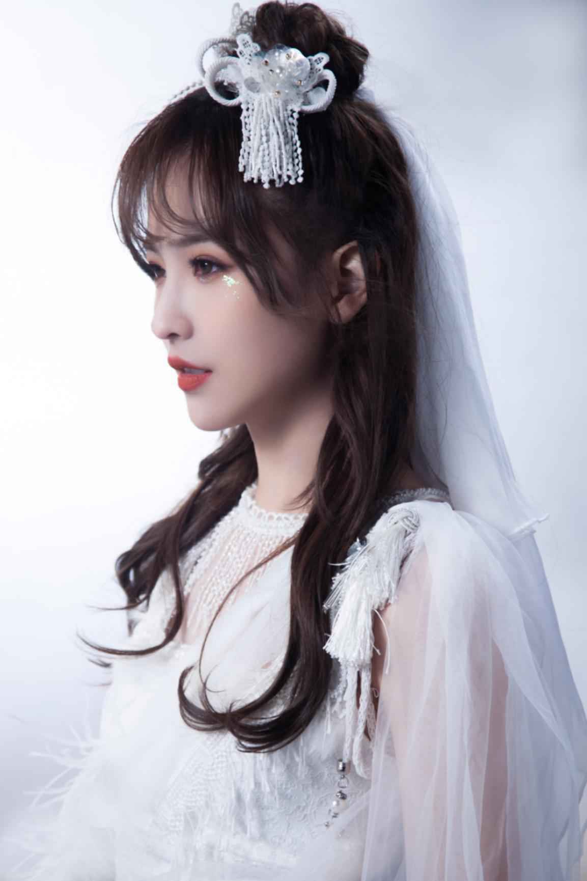 翟潇闻站姐脱粉回踩，爆料牵连蒋申无辜中枪