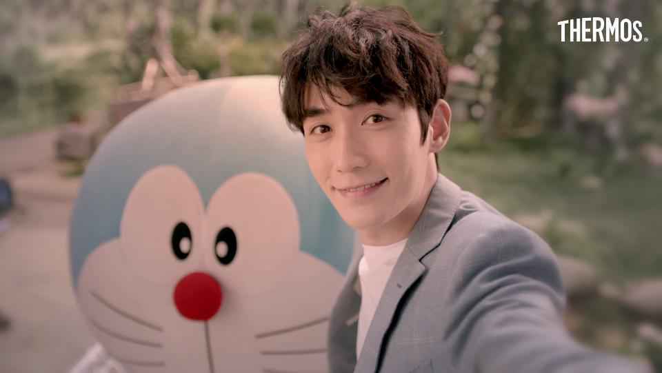 世纪同框！朱一龙X哆啦A梦的儿童节