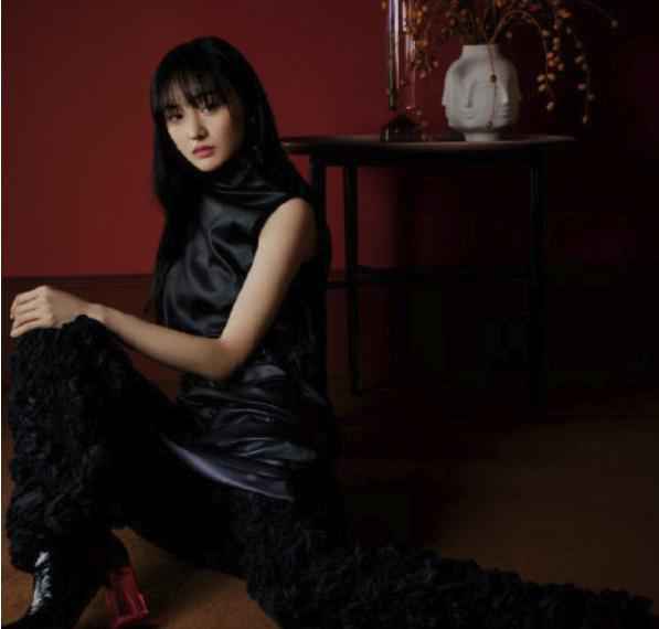 郑爽杂志首刊封面 重回纸刊杂志优家画报2020