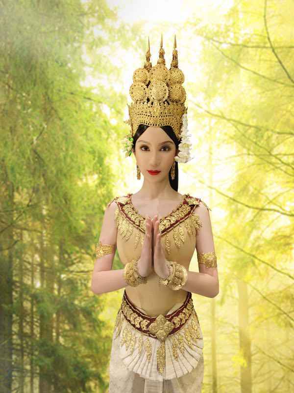 李宓儿出席中柬文化旅游大会，获得“中柬旅游文化形象大使”