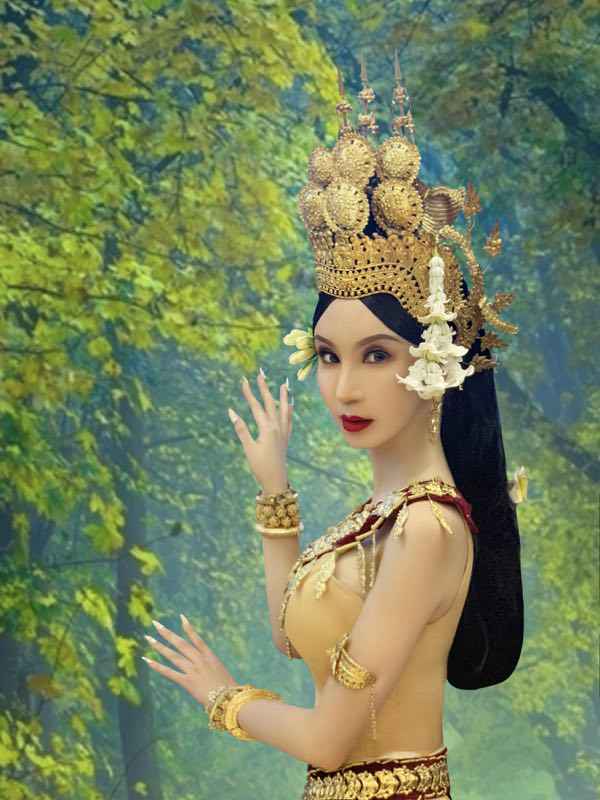 李宓儿出席中柬文化旅游大会，获得“中柬旅游文化形象大使”