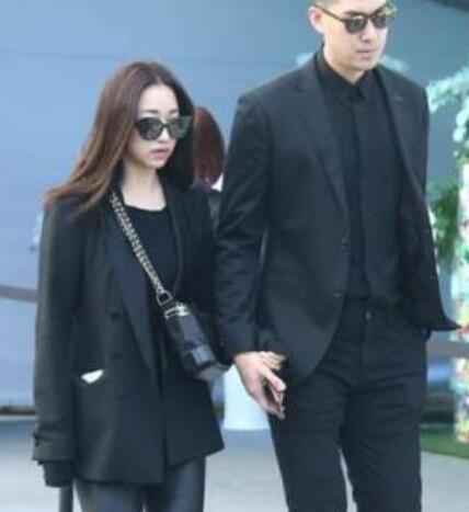 蔡依林悼念高以翔 黄璐离婚