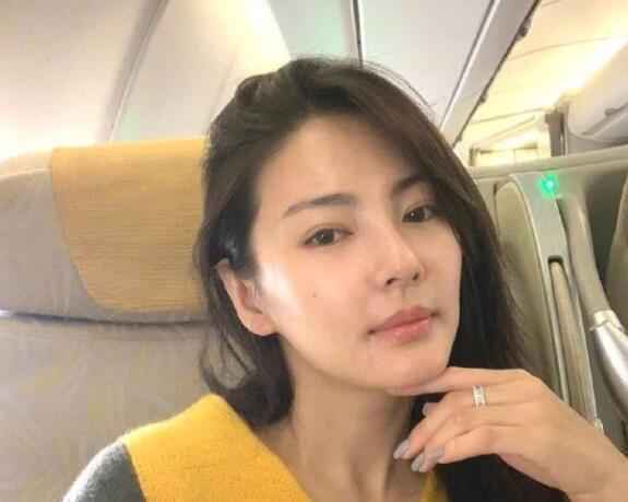 张雨绮每月护肤费 用的面膜是慈禧同款