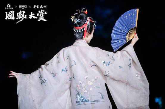 徐娇织羽集助阵杭州“国风大赏”汉服秀