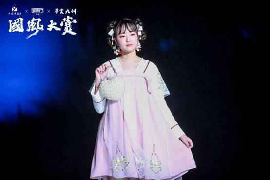 徐娇织羽集助阵杭州“国风大赏”汉服秀