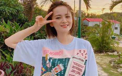 邓莎拔火罐被烧伤 深二度血肉模糊