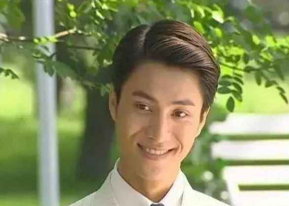 15年过去了，《金粉世家》中五位演员的现状，三姨太在家离奇死亡