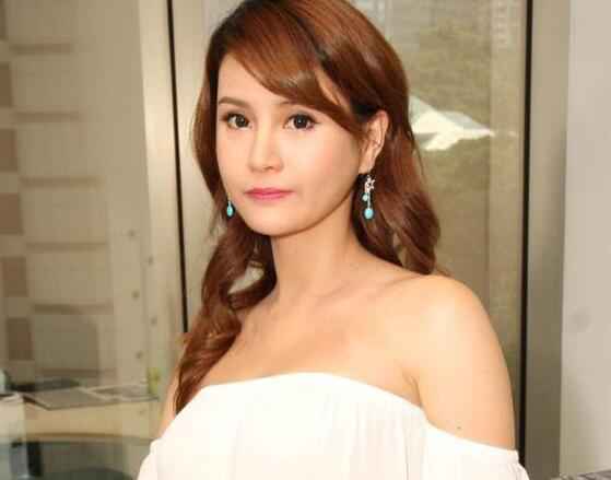 赵薇老公被起诉 称欠款2亿2千多万港币