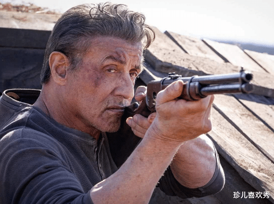 硬汉王者史泰龙，成名之路异常坎坷，全球粉丝心中的男神