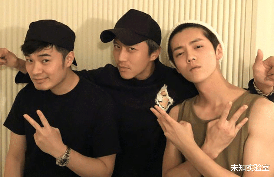 又一个节目组先崩溃得综艺，黄渤被忽悠来做嘉宾，全程反转不断