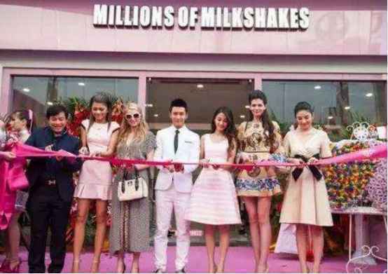 baby奶茶店成网红，一杯奶昔50元，粉丝惊讶问三遍是否算错