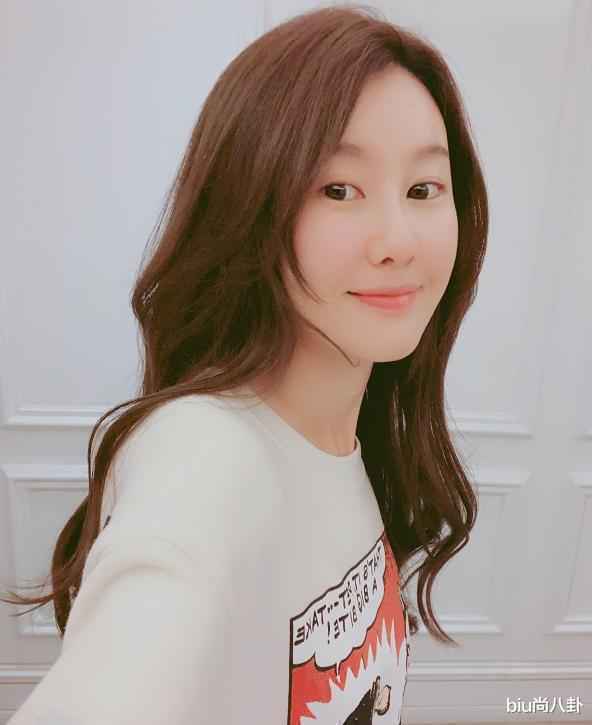 王宝强马蓉离婚3年半，马蓉一点都没变，而王宝强却像换了个人