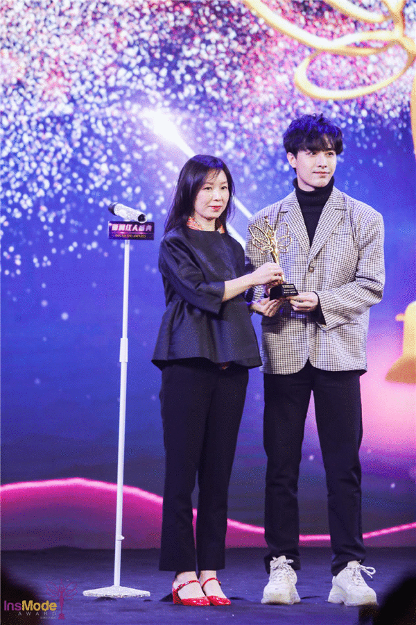  第2届亚洲红人盛典召开