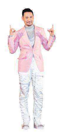 歌神变“捕神” 张学友劝大家别做坏事