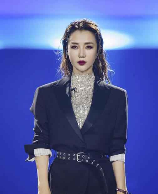 阿朵经纪人发文