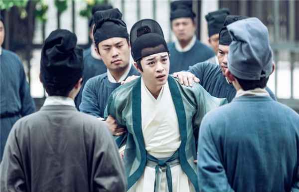 董春辉“十一师兄”一朝入华亭