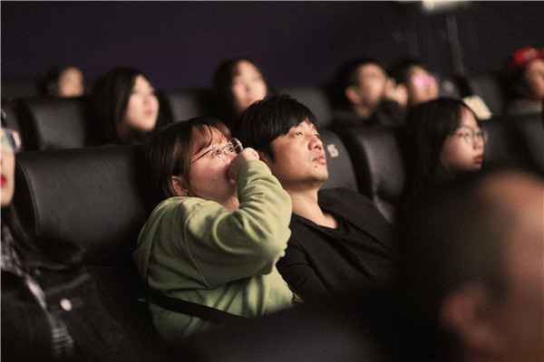 《只有芸知道》暖心爱情感动几代人