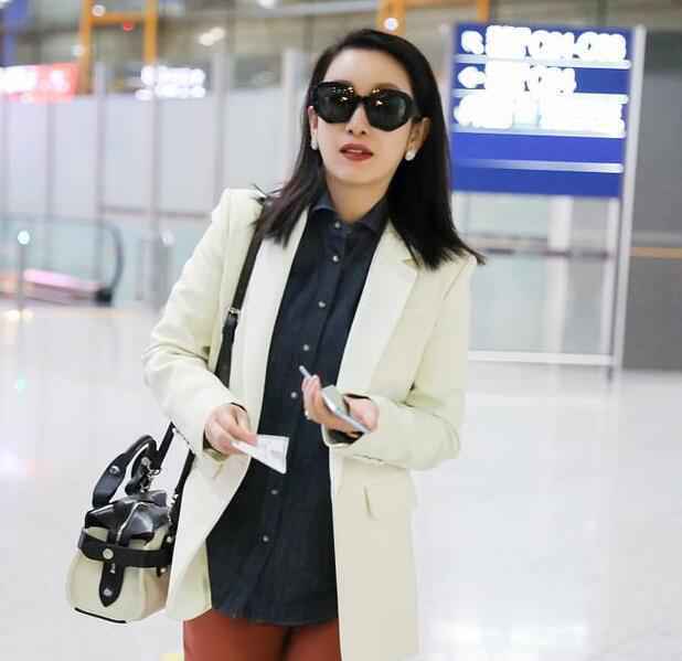 秦海璐否认怀二胎 本人:工作太忙去医院例行检查身体