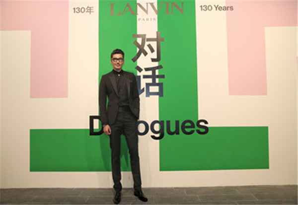 跨时代拥抱经典百变胡兵以潮流拥抱未来