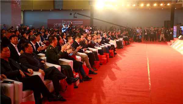  顶级女性超级秀场IP仙境密语强势回归