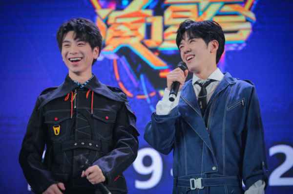 湖南卫视跨年演唱会官宣六位艺人