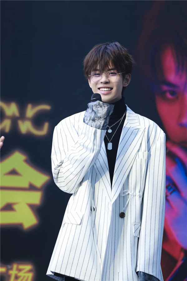  王晨艺新专辑《ENEN WONG》燃炸羊城