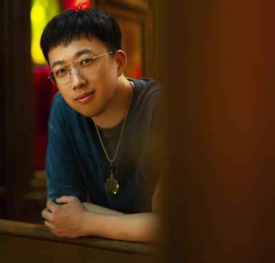 于正斥责营销号