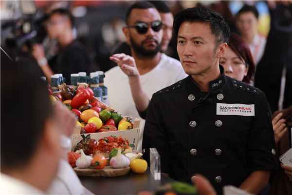  谢霆锋“美狮锋味摇滚美食节”将开启