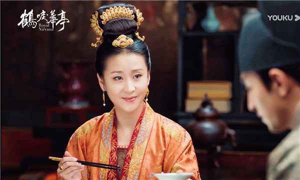  苗圃一展贵妃华美 恩宠背后冷暖自知