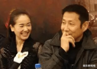 44岁左小青官宣离婚，10年婚姻路走到尽头，登《姐姐》舞台再次乘风破浪
