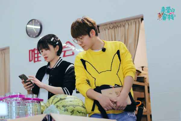  《亲爱的客栈》刘涛巧妙处理员工分歧