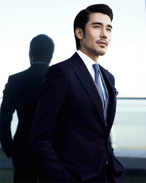 胡兵参加金鸡百花电影节