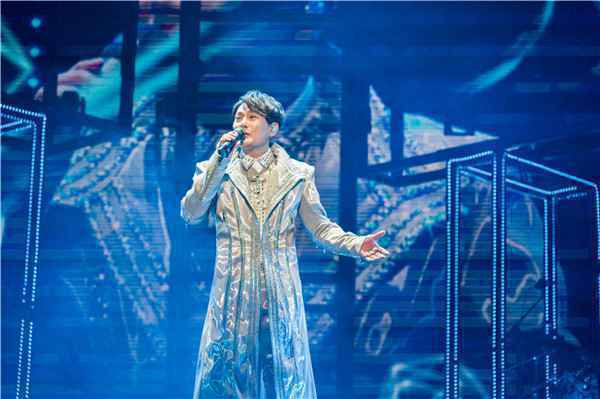  张信哲“未来式”演唱会即将登陆上海