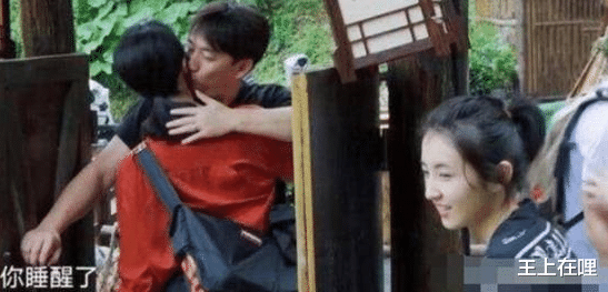 孙莉17岁就被黄磊“骗到手”，学生时代照片曝光，难怪黄磊猴急